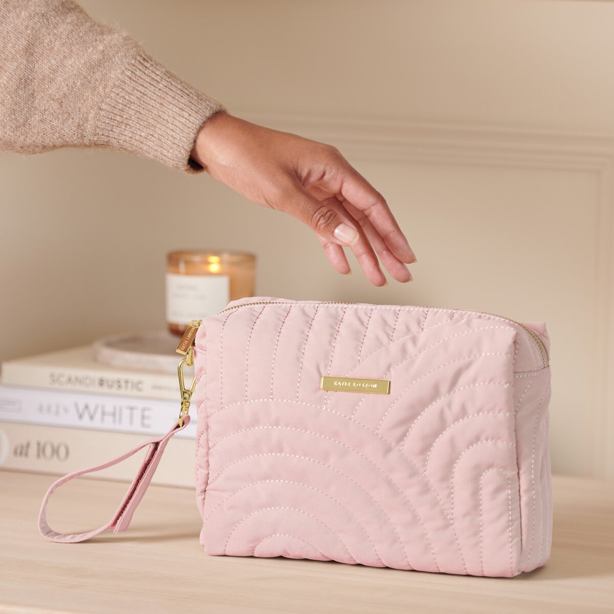 Quilted Wristlet Organizer Blush Pink