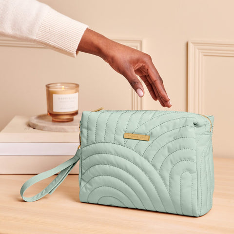 Quilted Wristlet Organizer Light Sage